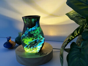wood resin vase