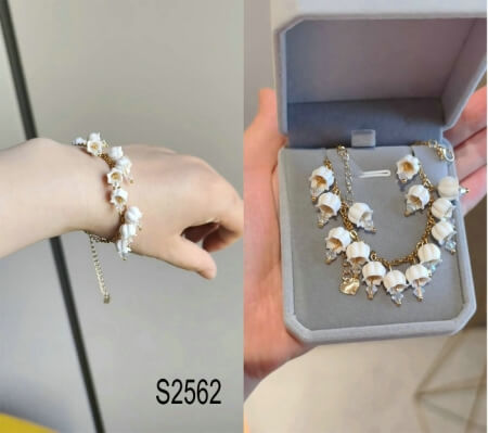 clay flower bracelet
